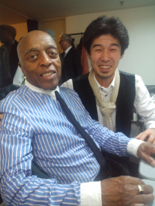 taka-tone_2011-11-28_01